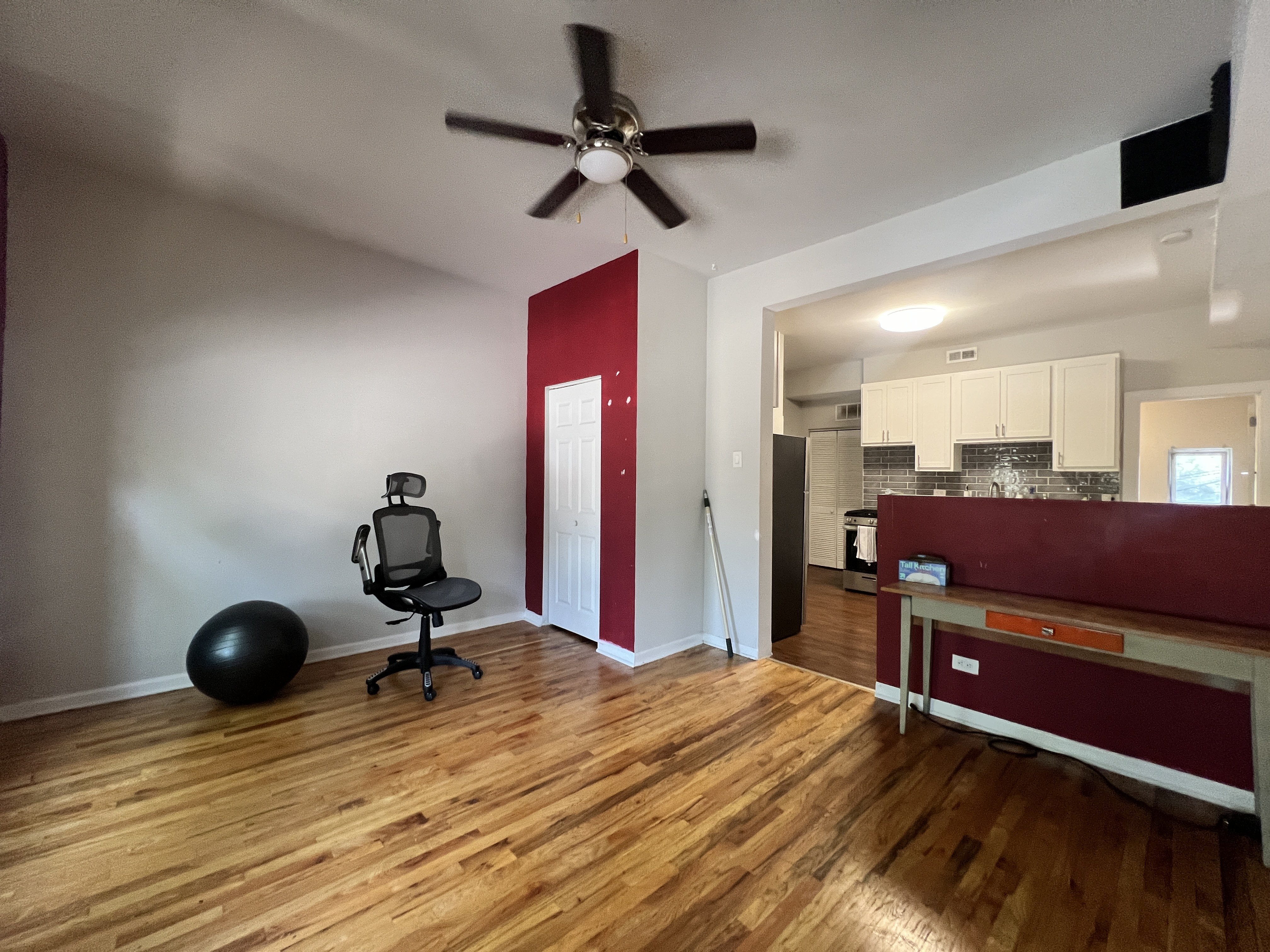 858 N. Wood St./1811 W. Iowa St. 858 N. Wood St., Chicago, IL 60622 West Town - Leasing by Cross Street
